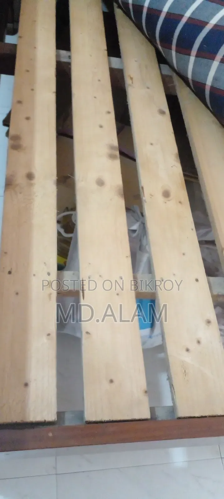Teak Wood Bed 6/7 Feet