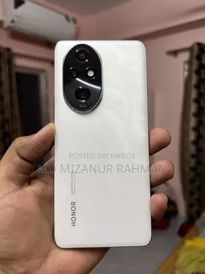 অনার ২০০ প্রো ৫১২ জিবি সাদা