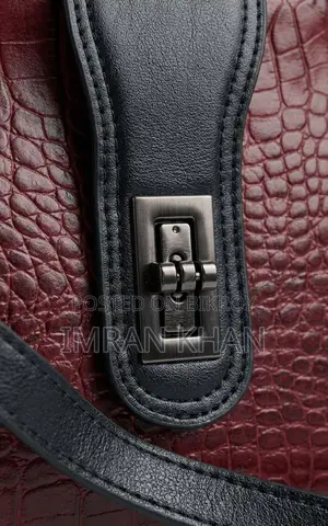 Zyro Premium Shoulder Bag