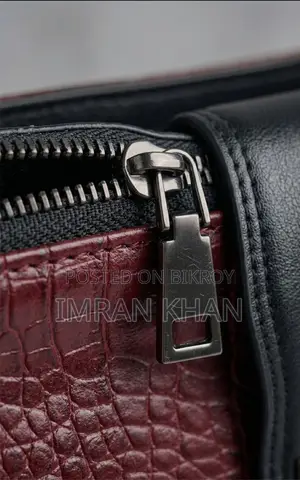 Zyro Premium Shoulder Bag