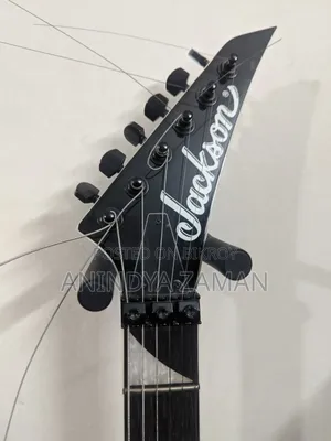 Jackson Js32 Rhoads Floyd Rose Electric Guitar