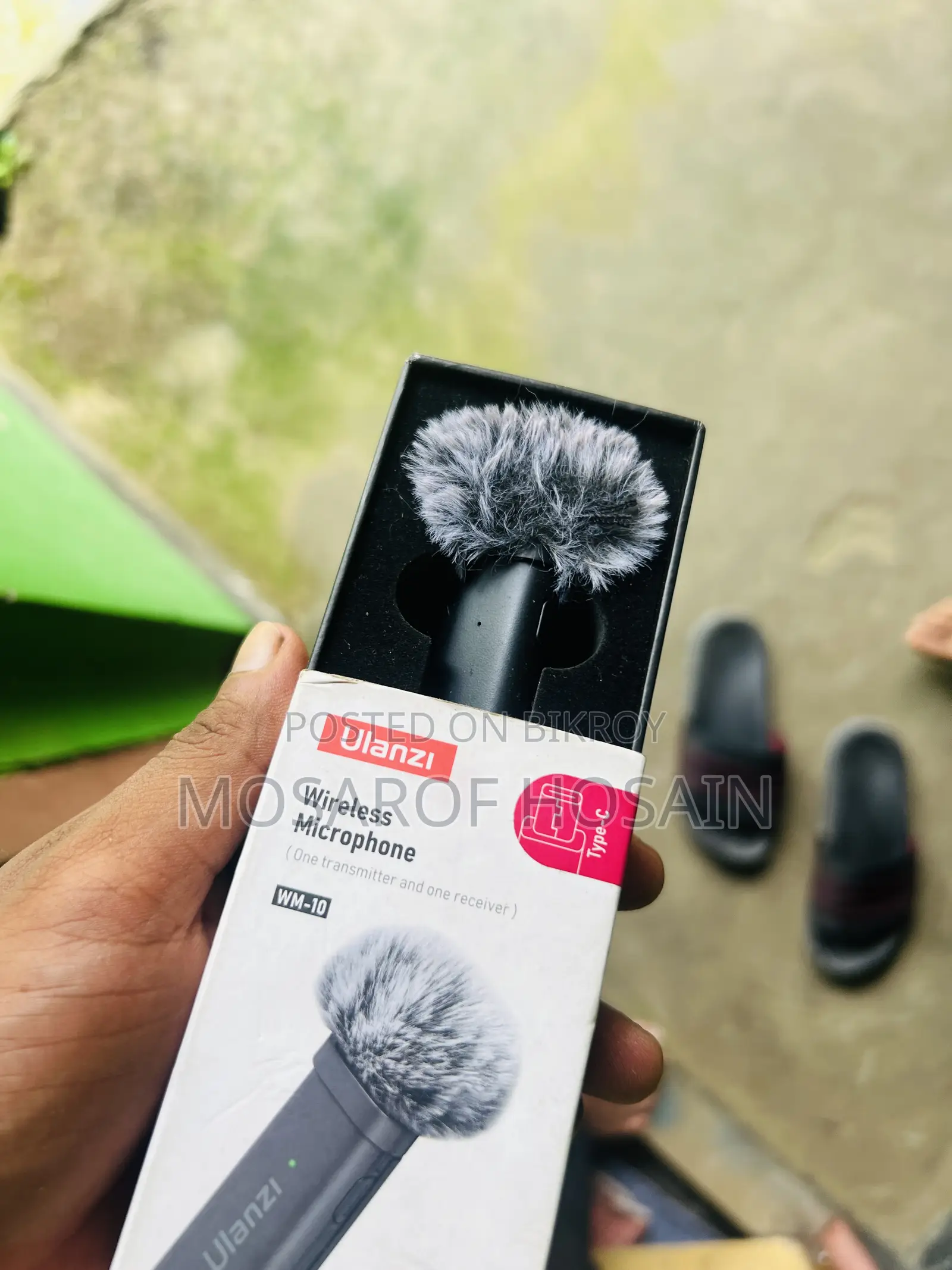 Microphone