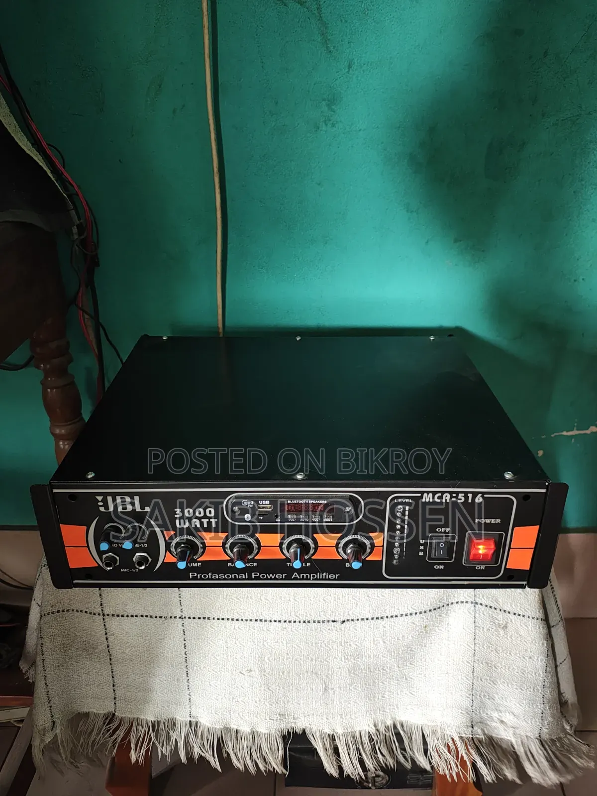 Professional Power Amplifier 250 Watt 12 Inch With JBL Speaker Box