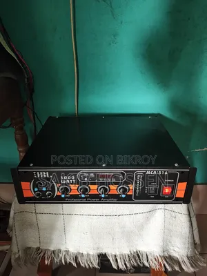 প্রফেশনাল পাওয়ার এম্প্লিফায়ার  200 Watt 12 Inc  With Jbl Speaker Box