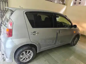Toyota Passo 1.0 AWD 2009 Silver