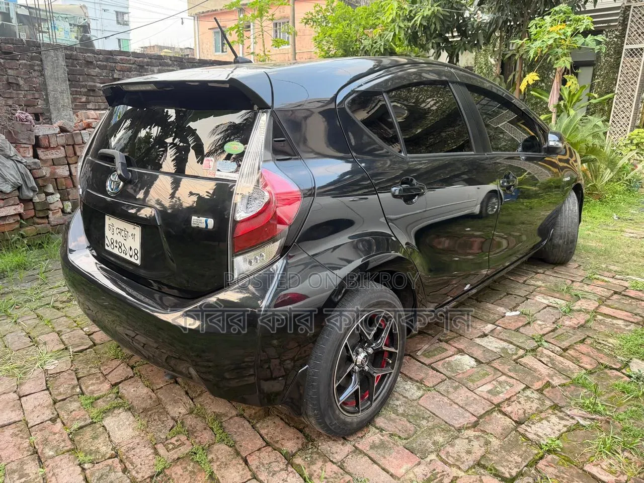 Toyota Aqua 2017 Black