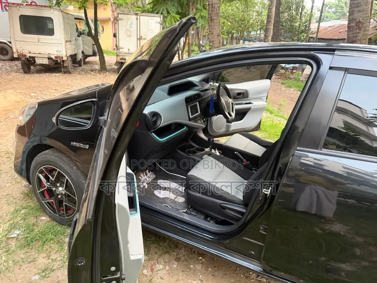Toyota Aqua 2017 Black
