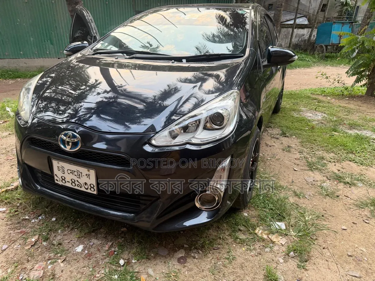 Toyota Aqua 2017 Black