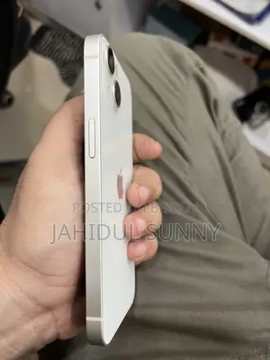 Apple iPhone 13 128 GB White