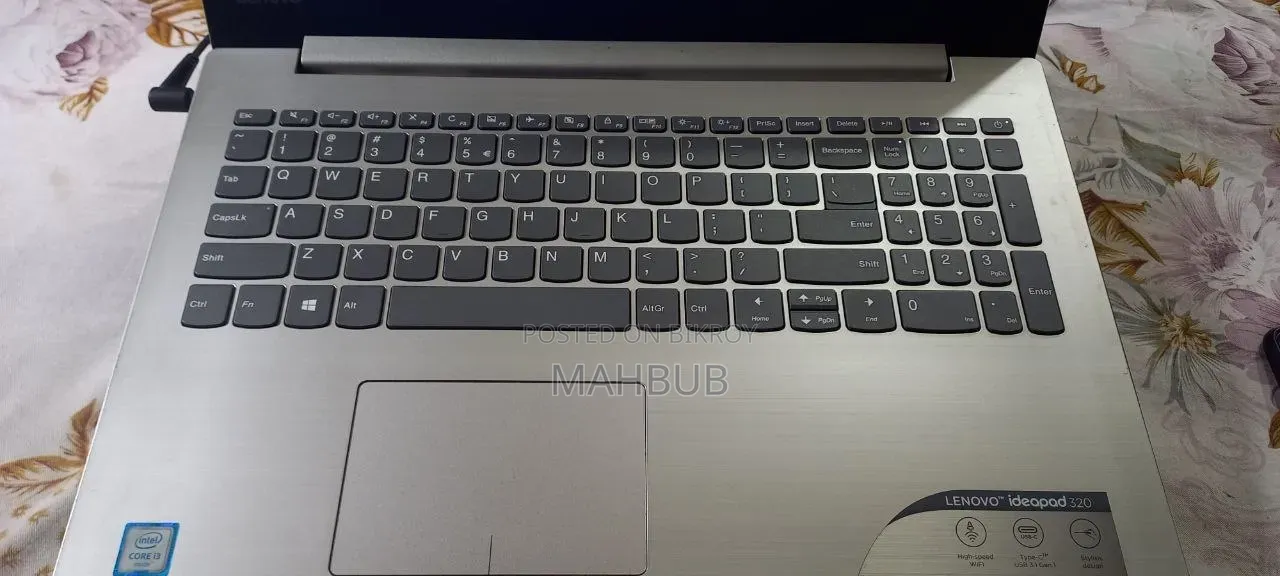 Laptop Lenovo IdeaPad 320 4GB Intel Core i3 HDD 1T
