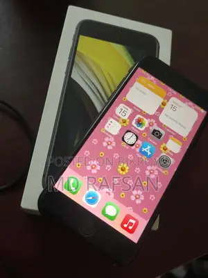 Apple iPhone SE (2020) 64 GB Black