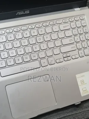 Laptop Asus 1015E 4GB Intel Core i3 HDD+SSD 1T