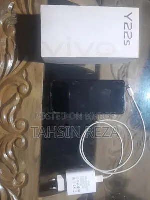 Vivo Y22s 128 GB Blue