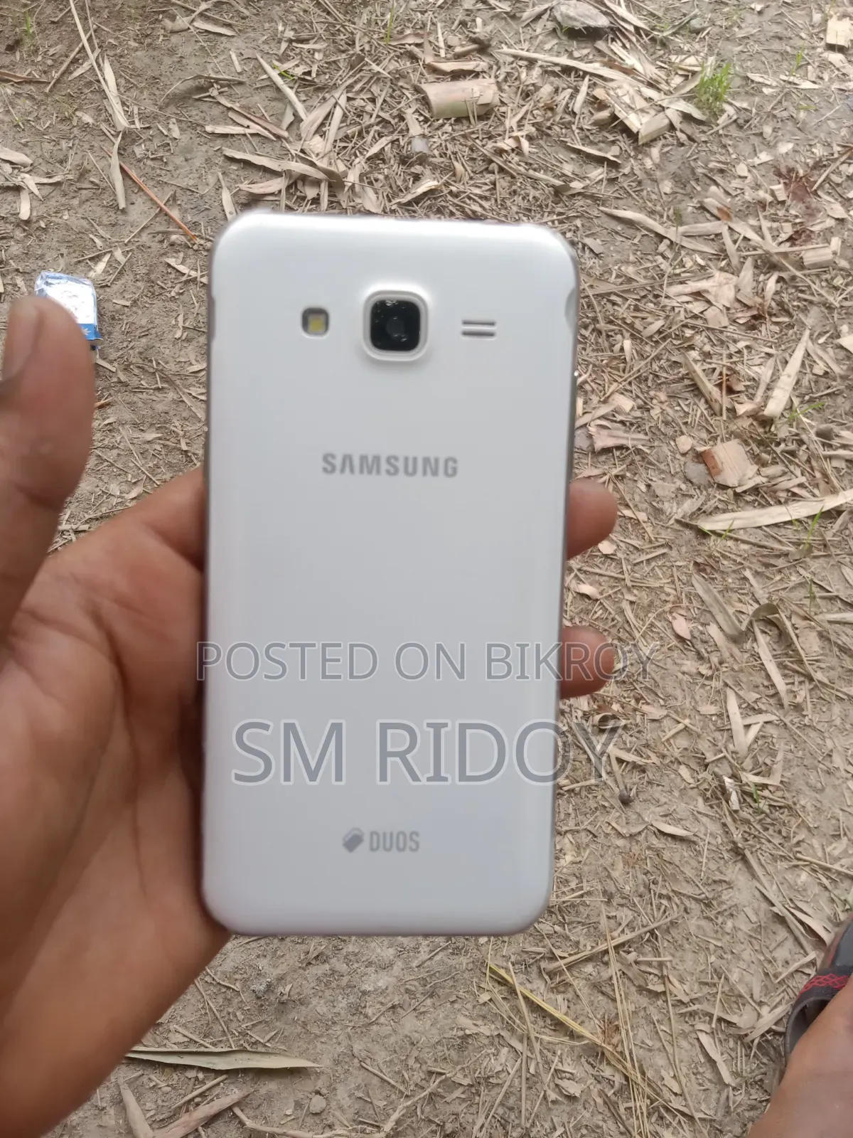 Samsung Galaxy J5 8 GB White