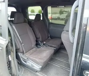 Toyota Noah 2021 Black