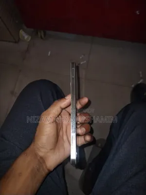 রিয়েলমি ১১ ৫জি ২৫৬ জিবি অরেঞ্জ