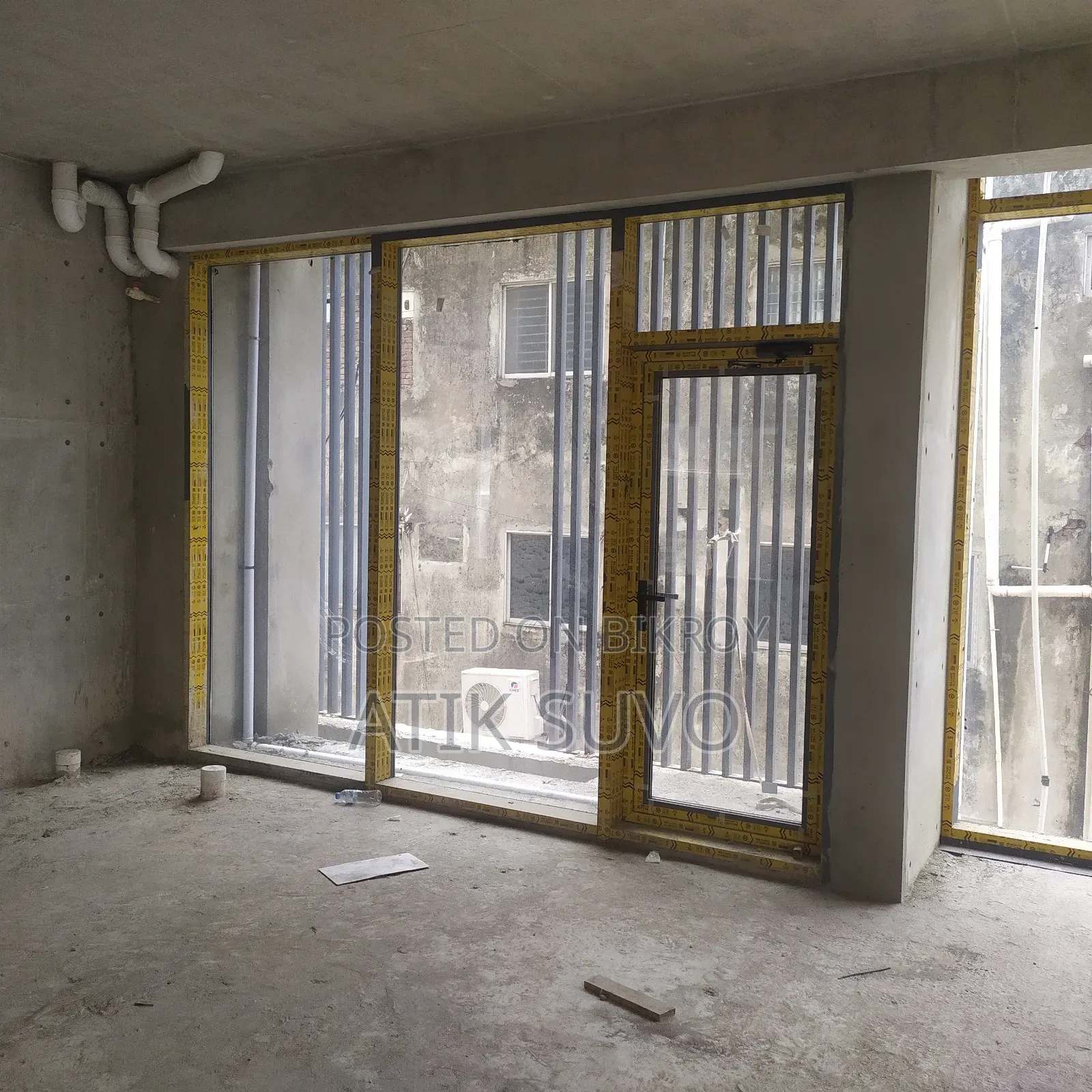 Commercial Space for Rent