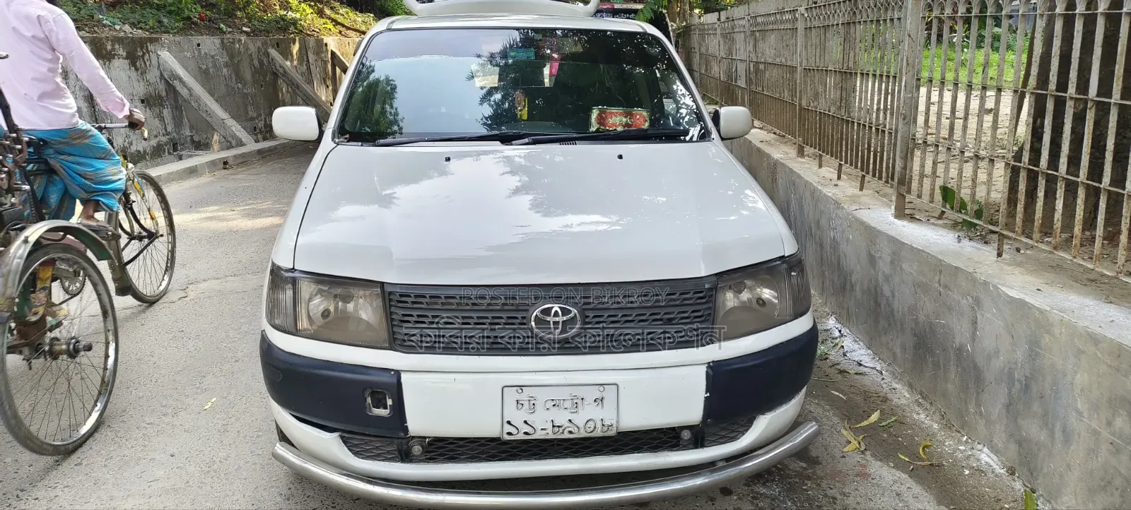 Toyota Probox 2003 White