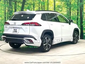 টয়োটা করোলা ক্রস ২০২৫ পার্ল