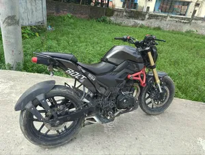 Runner Bolt 165R 2021 Black