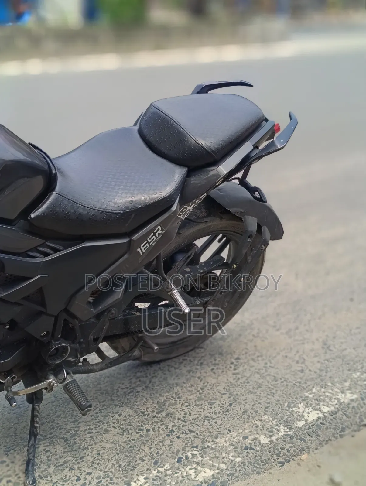 Runner Bolt 165R 2021 Black
