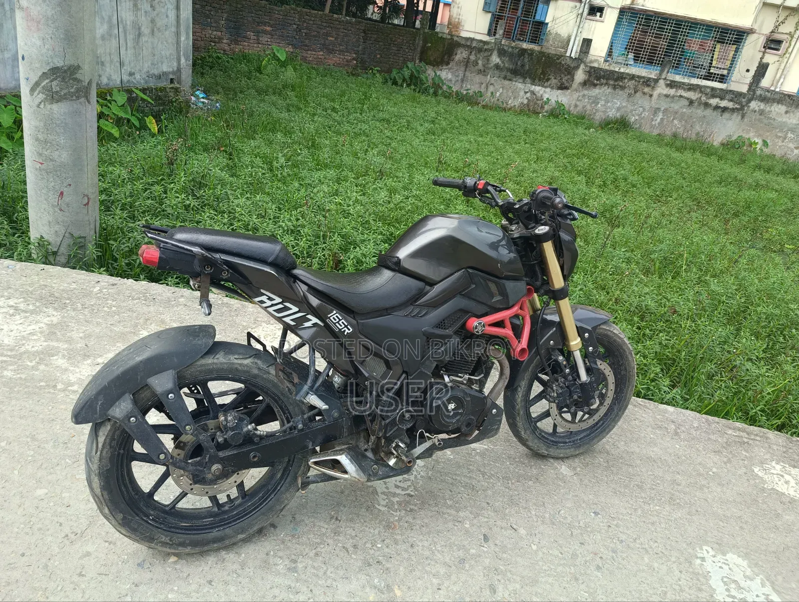 Runner Bolt 165R 2021 Black