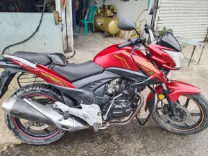 রানার নাইট রাইডার ভি২ ২০২২ রেড