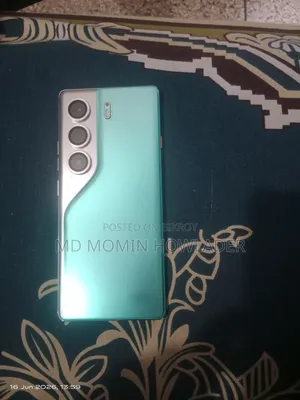 Tecno Camon 40 Pro 4G 256 GB Green