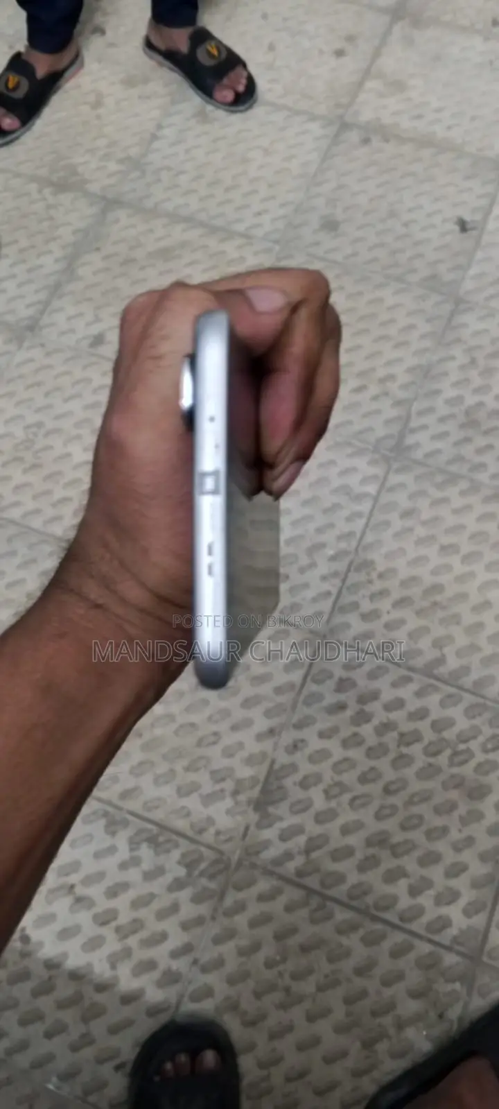 ইনফিনিক্স হট ৬০ প্রো+ ১২৮ জিবি সিলভার