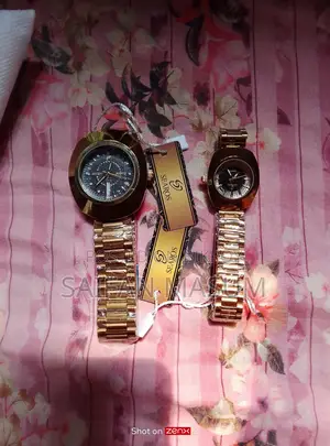 Couple Watch Unused, Saudi Theke Ashese,All Good All Clear
