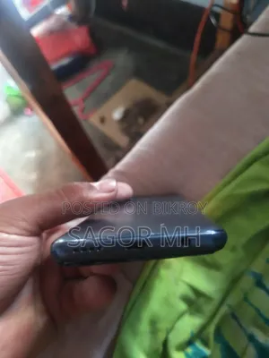 Realme C21Y ৬৪ জিবি