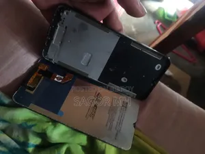Realme C21Y ৬৪ জিবি