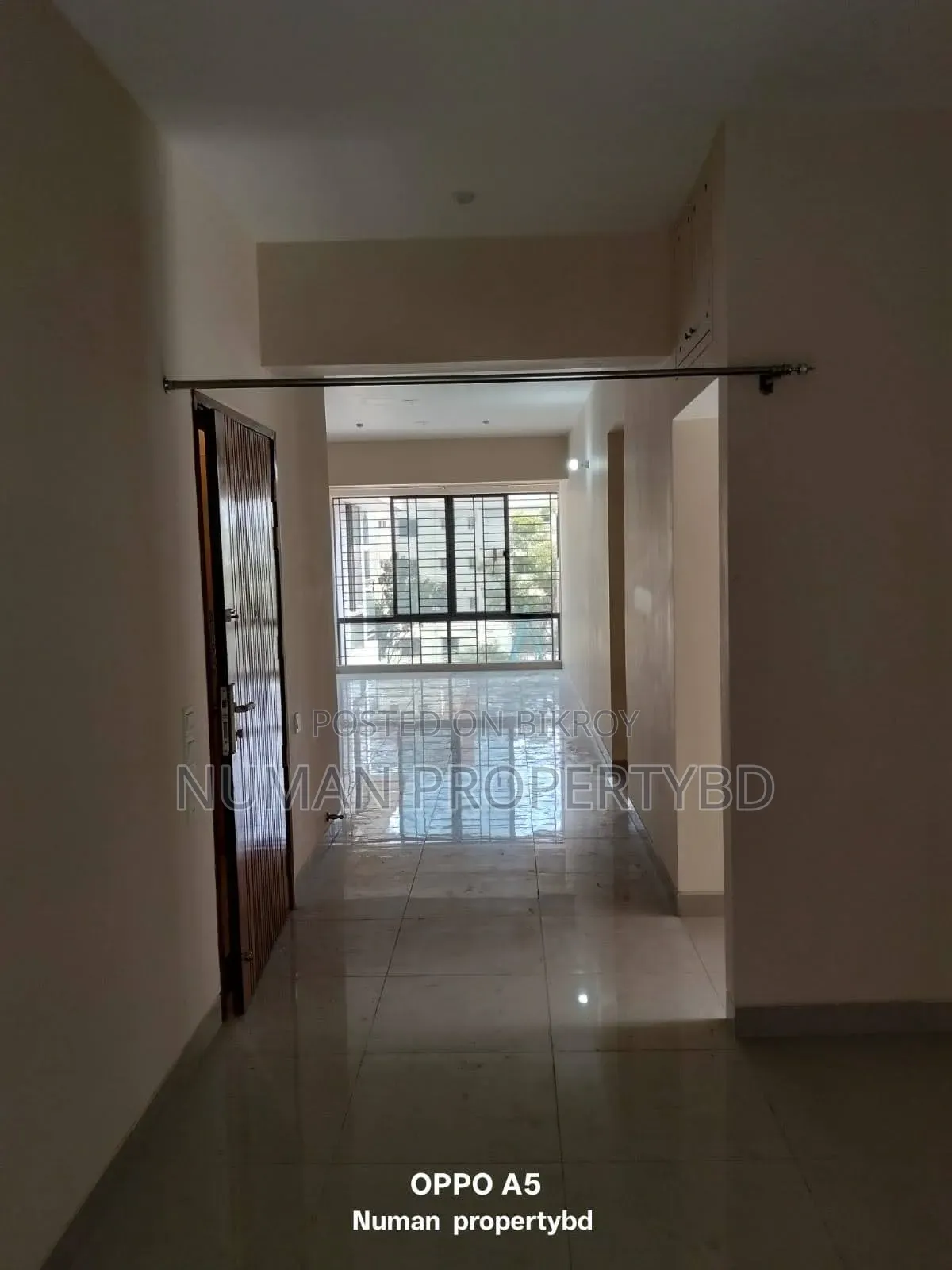 3-bedroom Apartment in Numan Property Bd, Basundhara for Sale