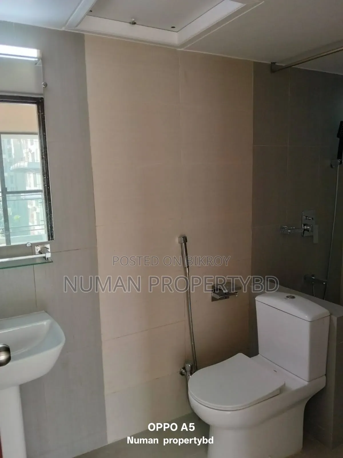 3-bedroom Apartment in Numan Property Bd, Basundhara for Sale