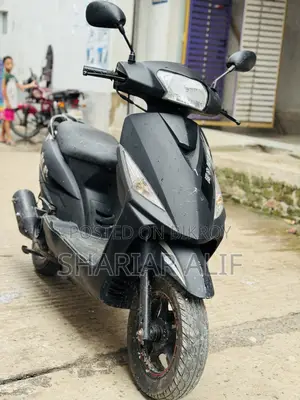 রানার স্কুটি-১১০ ২০২১ কালো