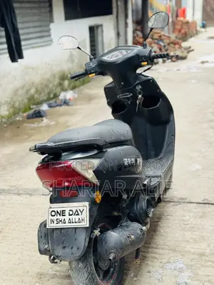 রানার স্কুটি-১১০ ২০২১ কালো