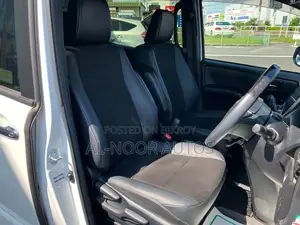 Toyota Noah 2021 Pearl