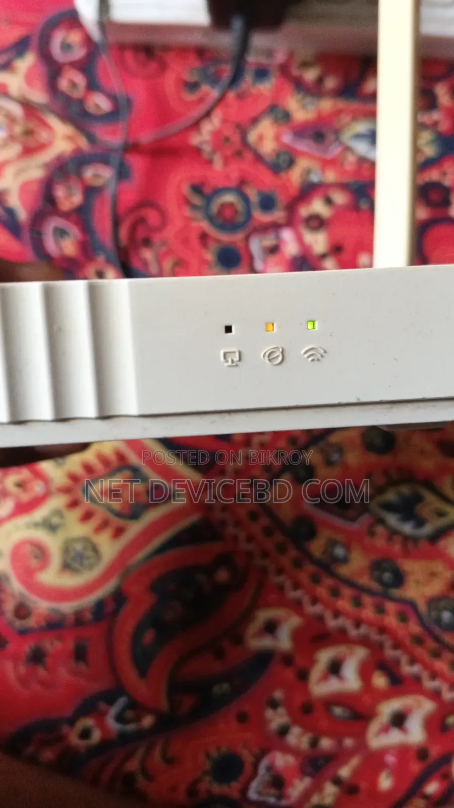 Tp Link (Tl-Wr820n) Wireless Router