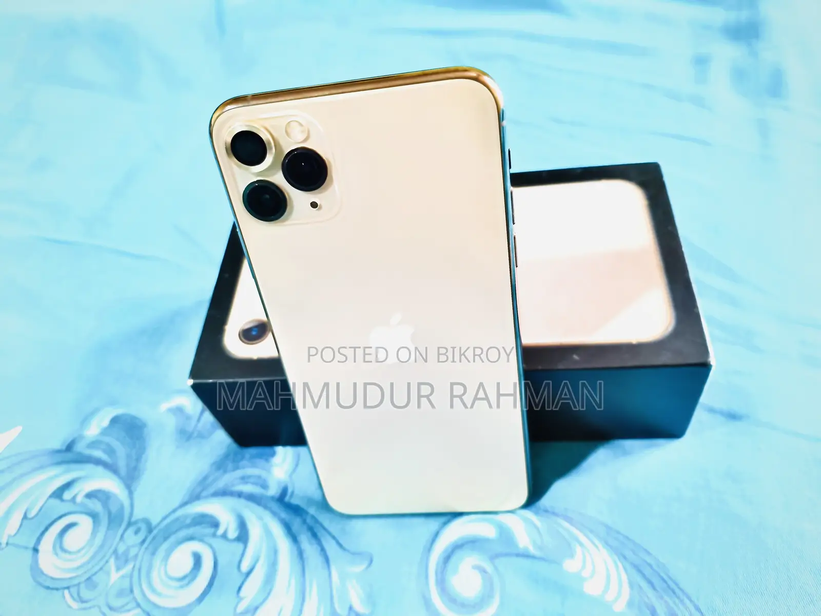 Apple iPhone 11 Pro Max 64 GB Gold
