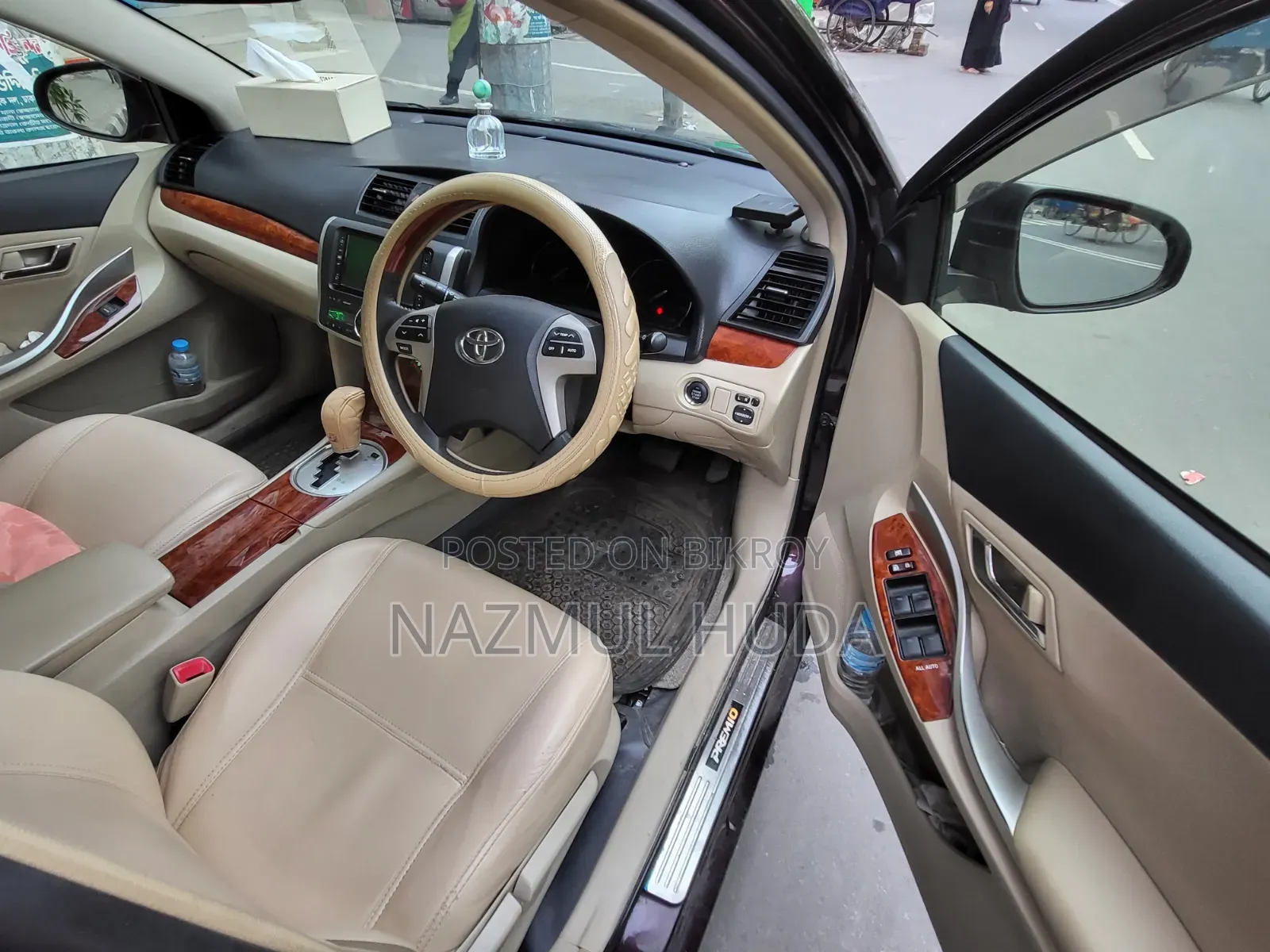 Toyota Premio 2016 Maroon