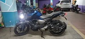 ইয়ামাহা এফজেডএস ভি৩ ২০২১ ব্লু