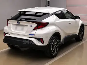 Toyota C-Hr 2021 Pearl