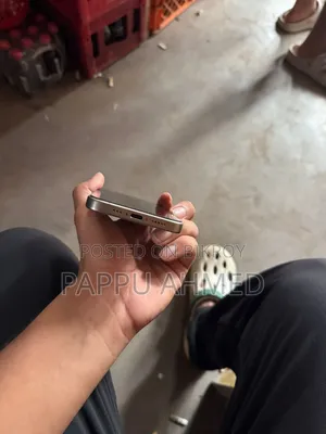 Apple iPhone 15 Pro 128 GB