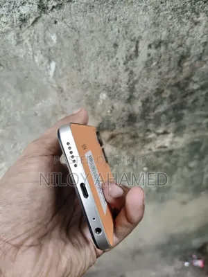 ZTE Nubia V60 Design 256 GB Orange