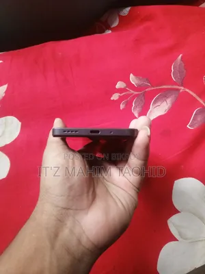 Realme C75 128 GB Black