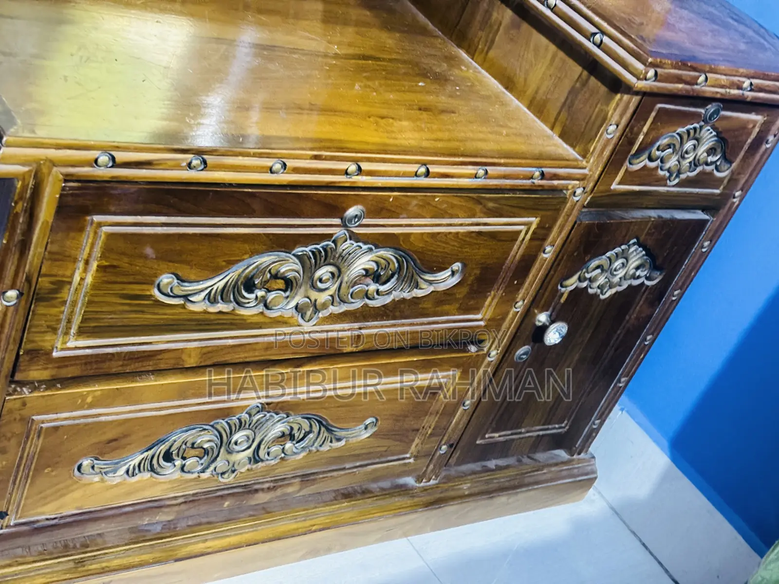 Dressing Table