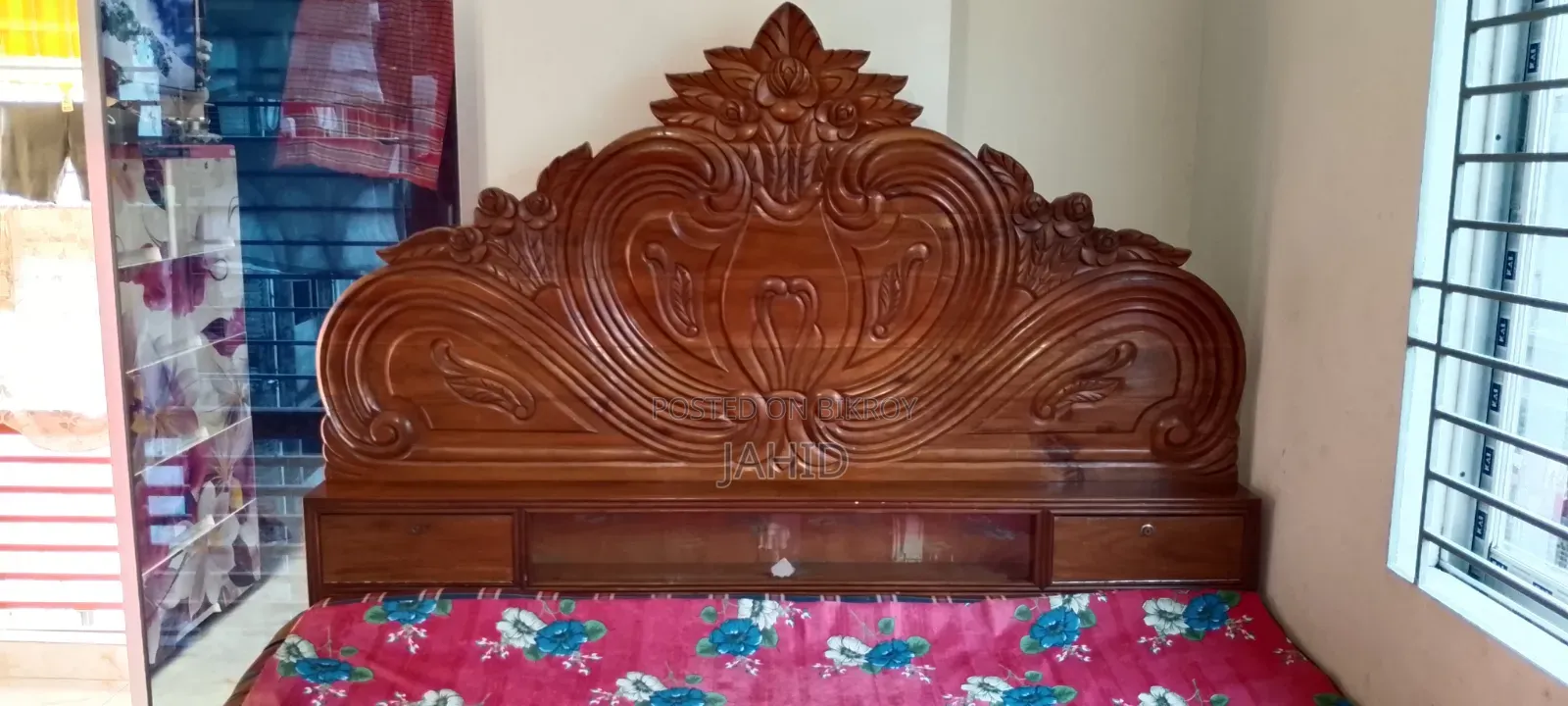 Teak Wood Bed