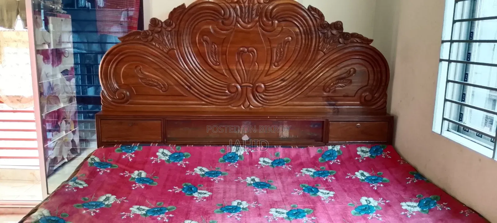 Teak Wood Bed