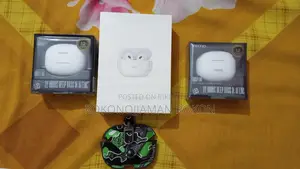 টেকনো অরজিনাল কিছু চার্জার ও এয়ার বাট