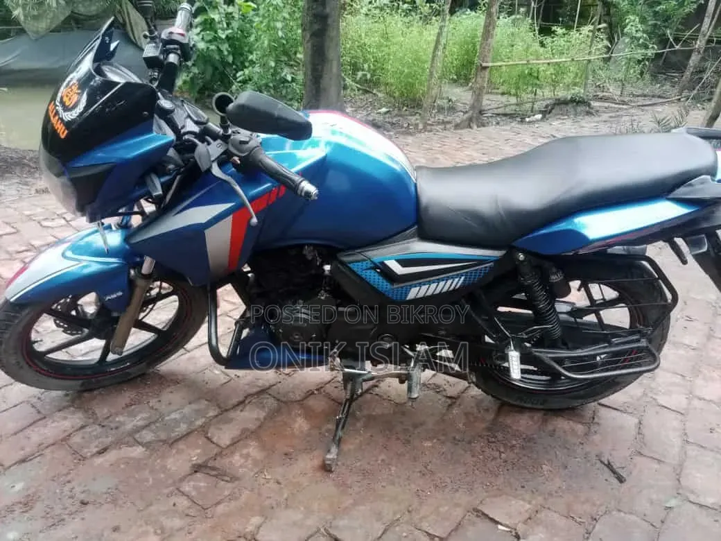 TVS Apache RTR 160 2v Refresh X-connect 2017 Blue